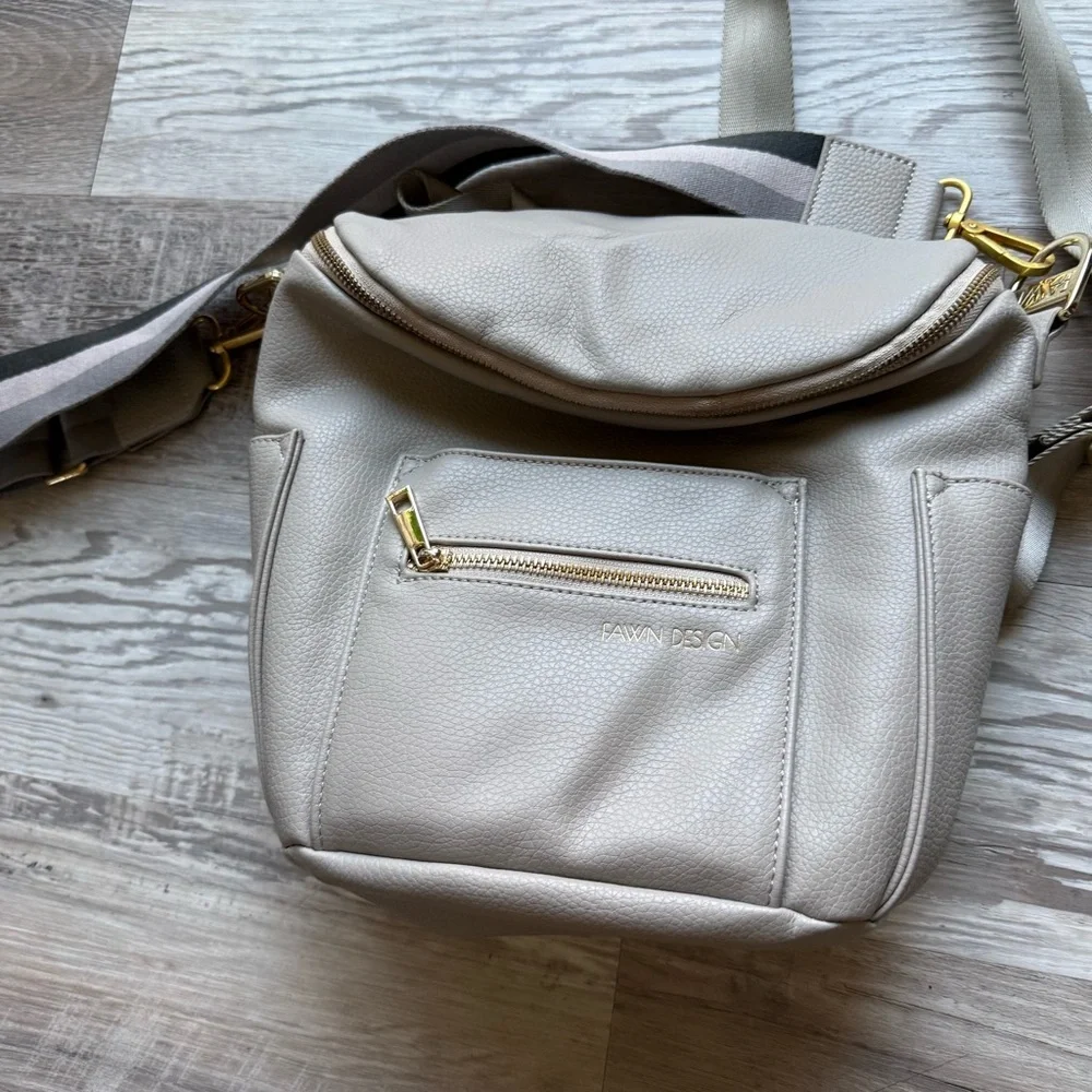 Fawn Design Mini Baby Diaper Bag With Shoulder Strap Attachment